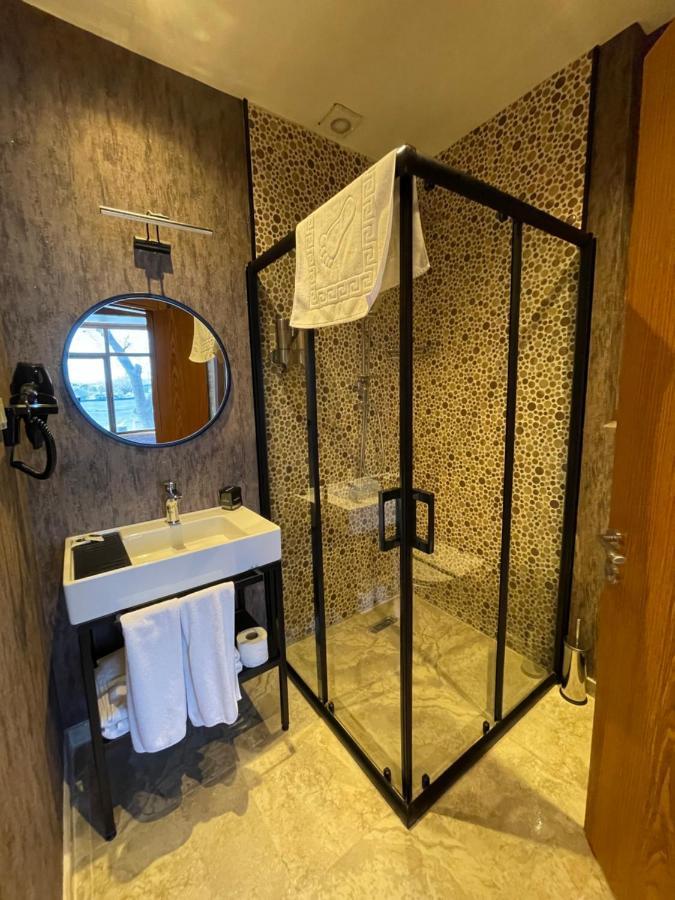 Weingart Port Seaside Hotell Istanbul Exteriör bild