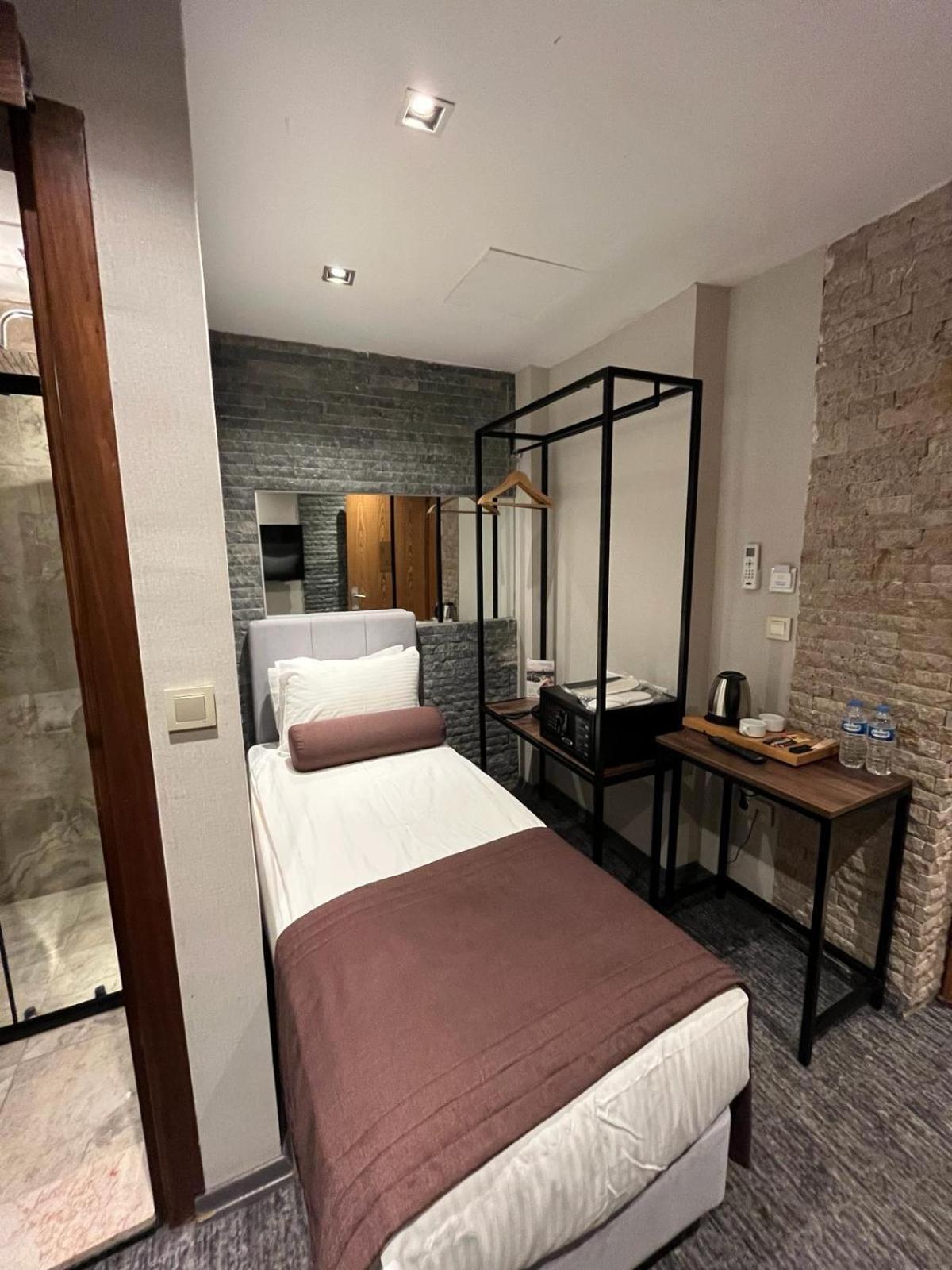 Weingart Port Seaside Hotell Istanbul Exteriör bild
