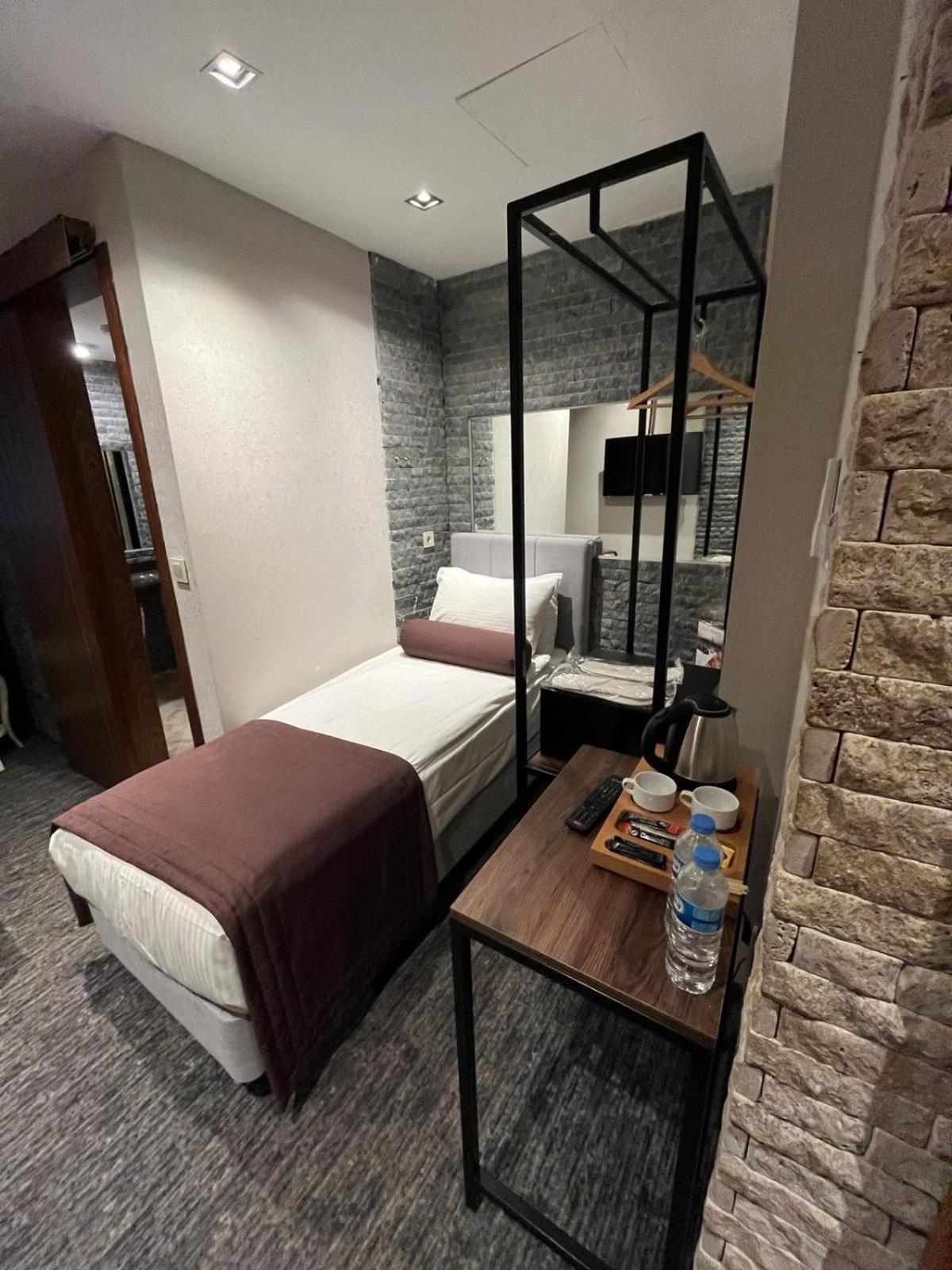 Weingart Port Seaside Hotell Istanbul Exteriör bild